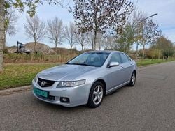 Gebruikt 2005 Honda Accord Executive Sedan | € 3.750