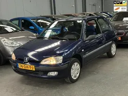 Blauw Gebruikt 1999 Peugeot 106 Hatchback | € 749 (Eerlijke prijs)