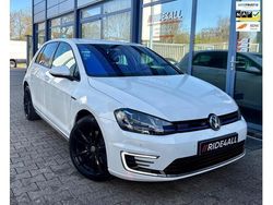 Wit Gebruikt 2015 VW Golf VII GTE Hatchback | € 12.949 (Eerlijke prijs)