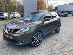 Bruin Gebruikt 2017 Nissan Qashqai Tekna SUV | € 14.950 (Eerlijke prijs)
