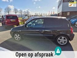 Gebruikt 2004 Renault Clio II Authentique | € 999 (Eerlijke prijs)