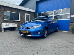 Blauw Gebruikt 2014 Toyota Auris Hatchback | € 8.450 (Goede deal)