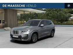 Zilver Nieuw 2025 BMW iX1 M Sport SUV | € 54.648 (Super prijs)