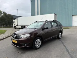 Bruin Gebruikt 2016 Dacia Logan MCV MPV | € 6.750 (Eerlijke prijs)