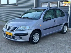 Grijs Gebruikt 2002 Citroën C3 Prestige Hatchback | € 1.499 (Eerlijke prijs)