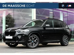 Saphirschwarz (donker zwart metallic) Gebruikt 2023 BMW X3 Executive SUV | € 58.950 (Eerlijke prijs)