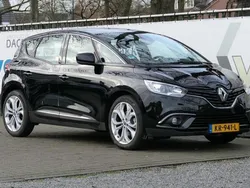 Zwart Gebruikt 2016 Renault Scénic III Zen MPV | € 15.900