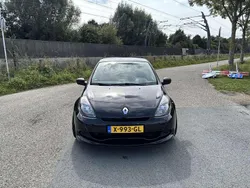 Zwart Gebruikt 2009 Renault Clio R.S. R.S. Hatchback | € 12.500 (Goede deal)