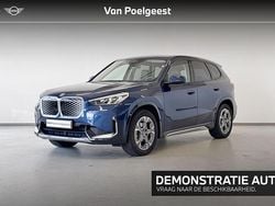 Phytonicblau metallic (blauw metallic) Gebruikt 2025 BMW iX1 xLine SUV | € 44.900