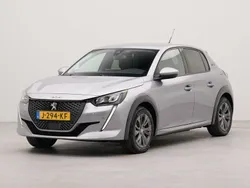 Grijs, metallic lak Gebruikt 2020 Peugeot e-208 Allure Hatchback | € 14.750 (Super prijs)