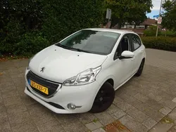Wit Gebruikt 2012 Peugeot 208 Hatchback | € 2.150 (Super prijs)