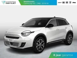Bicolor bianco gelato / zwart dak (934) Nieuw 2025 Fiat 600 SUV | € 32.490 (Eerlijke prijs)