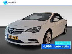Wit Gebruikt 2017 Opel Cascada Innovation Cabriolet | € 21.970 (Iets duurder)
