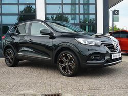 Zwart Gebruikt 2022 Renault Kadjar Techno SUV | € 27.495 (Iets duurder)
