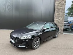 Zwart Gebruikt 2024 Ford Focus ST-Line X Stationwagen | € 29.900 (Eerlijke prijs)