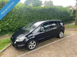 Zwart Gebruikt 2011 Ford S-MAX Titanium MPV | € 4.495