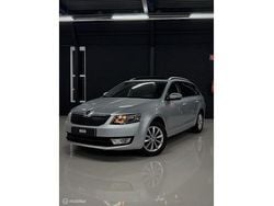 Grijs Gebruikt 2016 Skoda Octavia Business Line Stationwagen | € 14.950 (Duur)
