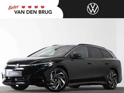 Zwart, metallic lak Gebruikt 2024 VW ID.7 Pro Sedan | € 50.900 (Eerlijke prijs)