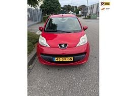 Rood Gebruikt 2006 Peugeot 107 Hatchback | € 1.450 (Goede deal)