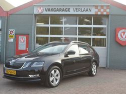 Zwart Gebruikt 2019 Skoda Octavia Style Stationwagen | € 17.500 (Eerlijke prijs)