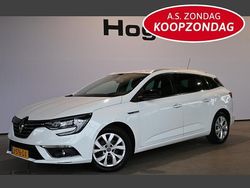 Wit Gebruikt 2020 Renault Mégane GrandTour LIMITED Stationwagen | € 9.940 (Eerlijke prijs)