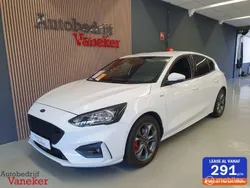 Wit Gebruikt 2019 Ford Focus ST-Line Hatchback | € 17.995 (Super prijs)