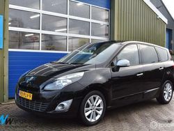 Zwart Gebruikt 2011 Renault Grand Scénic III MPV | € 2.297 (Super prijs)