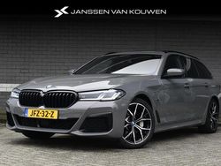Grijs Gebruikt 2022 BMW 530e Stationwagen | € 42.885 (Iets duurder)