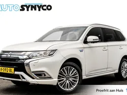Wit Gebruikt 2019 Mitsubishi Outlander P-HEV Edition SUV | € 21.650 (Eerlijke prijs)