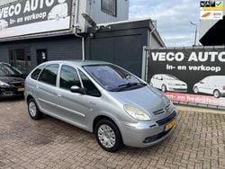 Grijs (metallic) Gebruikt 2004 Citroën Xsara Picasso MPV | € 1.950 (Eerlijke prijs)