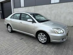 Zilver Gebruikt 2005 Toyota Avensis Sol Hatchback | € 2.250 (Goede deal)