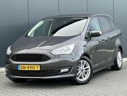 Grijs, metallic lak Gebruikt 2015 Ford Grand C-Max Trend MPV | € 9.495 (Iets duurder)
