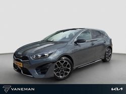 Grijs Gebruikt 2024 Kia Ceed GT-Line Hatchback | € 29.935 (Duur)