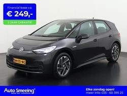 Grijs Gebruikt 2021 VW ID.3 Pure Hatchback | € 18.895 (Eerlijke prijs)