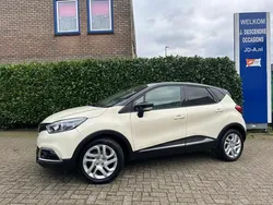 Wit, metallic lak Gebruikt 2015 Renault Captur Dynamique SUV | € 10.995 (Eerlijke prijs)