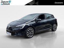 Zwart Gebruikt 2022 Renault Clio V Intens Hatchback | € 12.450 (Goede deal)