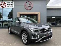 Suv Gebruikt 2024 VW T-Roc Style SUV | € 34.945 (Eerlijke prijs)