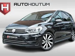 Zwart Gebruikt 2019 VW Touran Highline MPV | € 25.995 (Duur)