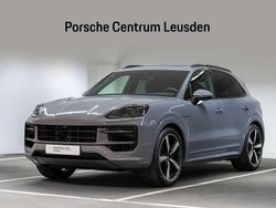Grijs Gebruikt 2024 Porsche Cayenne SUV | € 114.900
