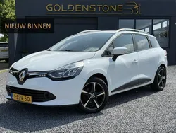 Wit Gebruikt 2013 Renault Clio GrandTour Expression Stationwagen | € 4.443 (Eerlijke prijs)