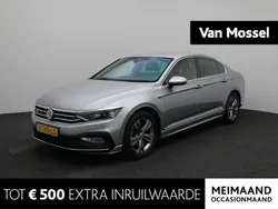 Grijs Gebruikt 2021 VW Passat Business Sedan | € 25.400 (Eerlijke prijs)