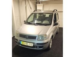 Grijs Gebruikt 2004 Fiat Panda Emotion Hatchback | € 1.950 (Eerlijke prijs)