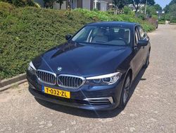 Blauw Gebruikt 2017 BMW 530 Sedan | € 22.250