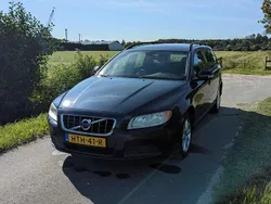 Blauw Gebruikt 2009 Volvo V70 Kinetic Stationwagen | € 8.250 (Eerlijke prijs)