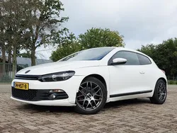 Wit Gebruikt 2009 VW Scirocco Highline Coupé | € 3.999 (Duur)