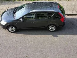 Zwart Gebruikt 2008 Kia Ceed MPV | € 2.900 (Eerlijke prijs)