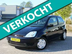 Blauw Gebruikt 2005 Ford Fiesta Style Hatchback | € 1.999 (Eerlijke prijs)