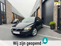 Zwart, metallic lak Gebruikt 2007 Volvo C70 Summum Cabriolet | € 5.975 (Eerlijke prijs)