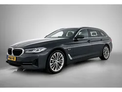 Grijs Gebruikt 2022 BMW 520 Stationwagen | € 27.945 (Goede deal)