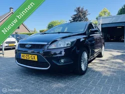 Paars, metallic lak Gebruikt 2008 Ford Focus Titanium Hatchback | € 4.950 (Iets duurder)
